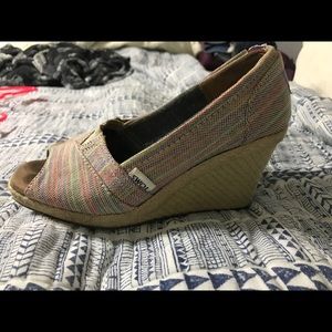 Toms wedges